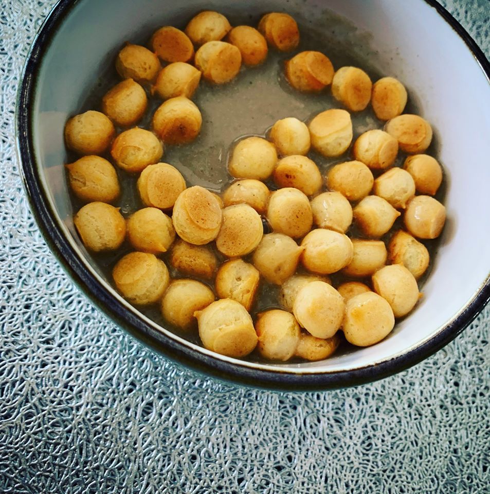 KREM PIECZARKOWY Z GROSZKIEM PTYSIOWYM