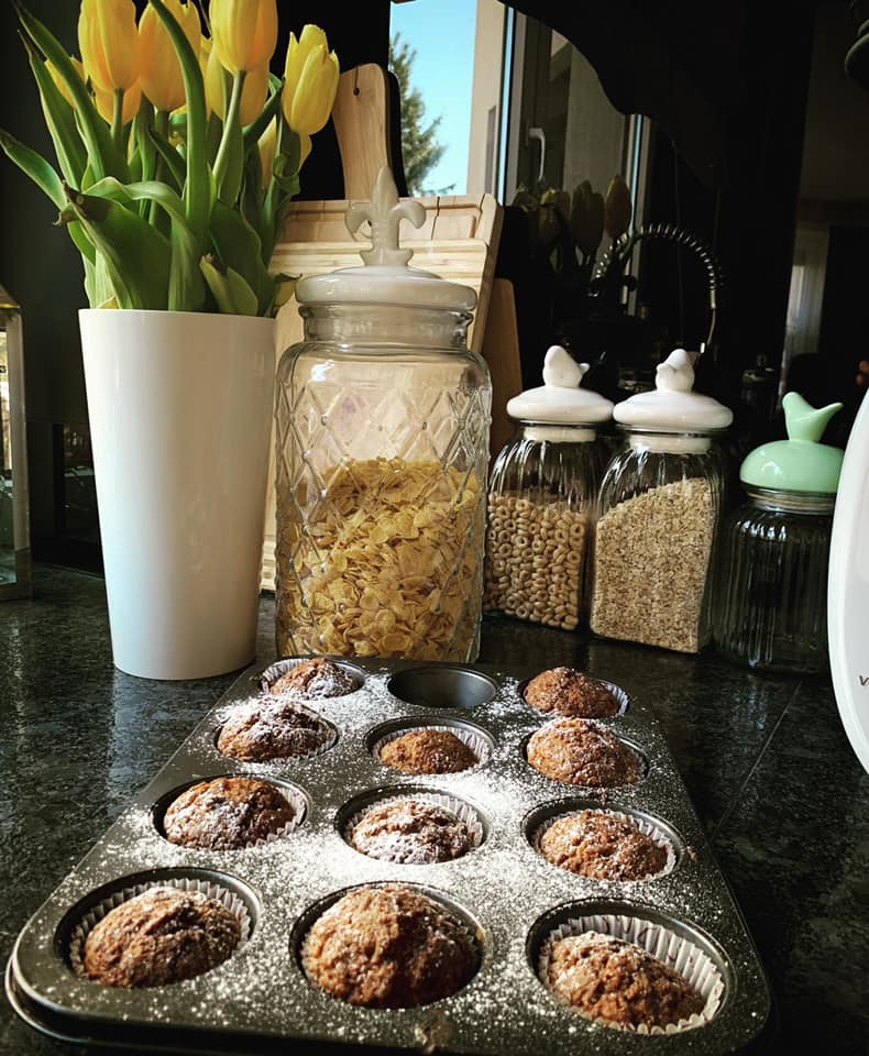 ODCHUDZONE BANANOWE MUFFINKI Z ERYTRYTOLEM