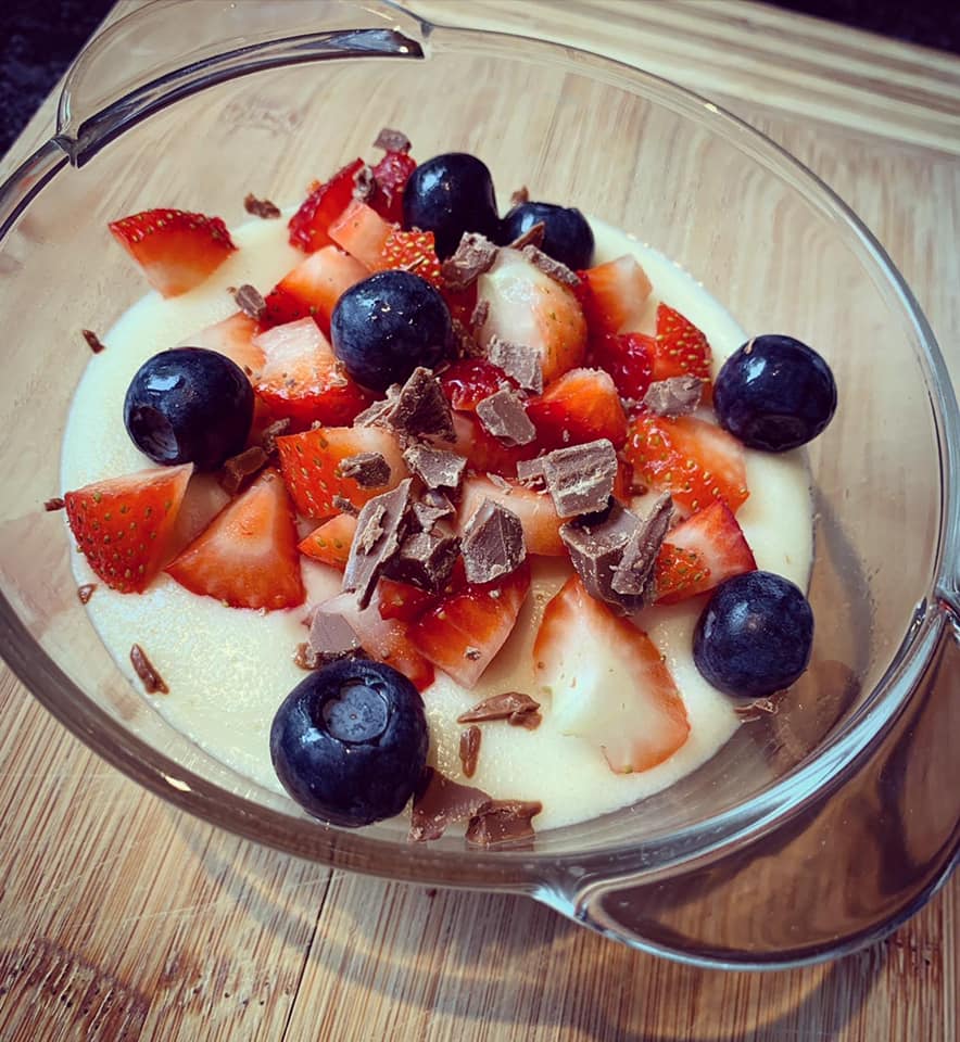 KASZA MANNA NA MLEKU ROŚLINNYM