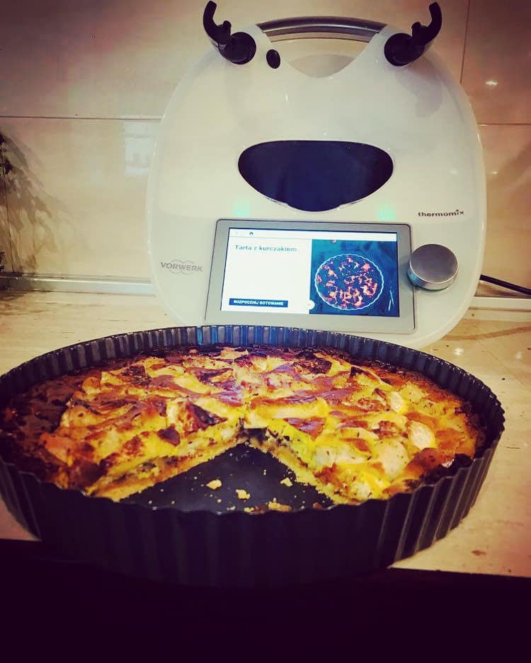 TARTA Z KURCZAKIEM I ORZECHAMI