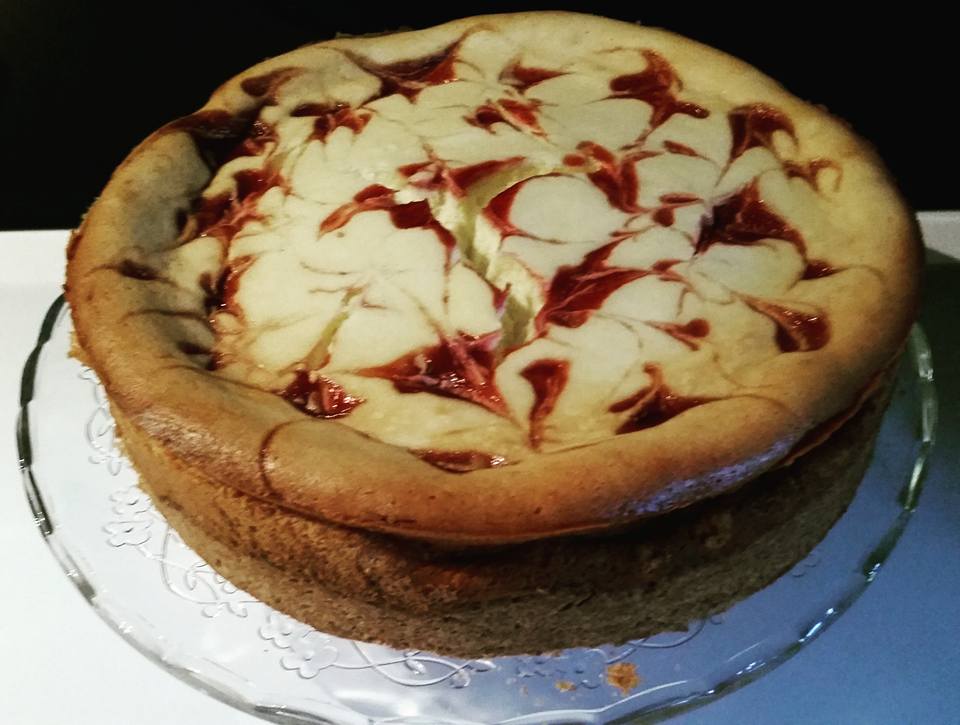 SERNIK Z MUSEM MALINOWYM