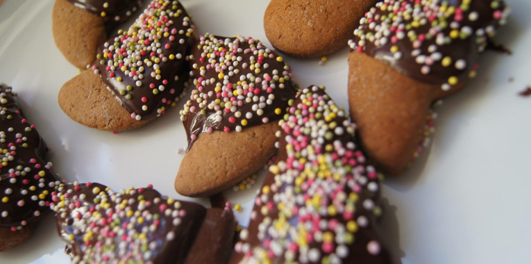 ŚWIĄTECZNE PIERNICZKI