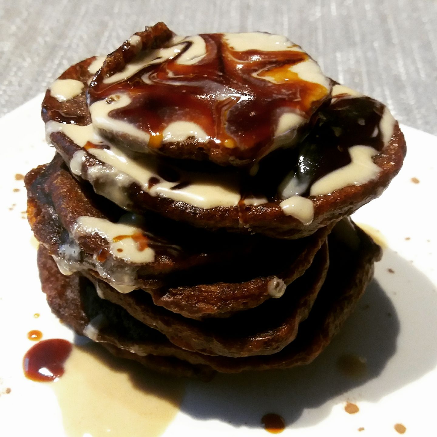 PANCKAES Z MAKIEM I TAHINI