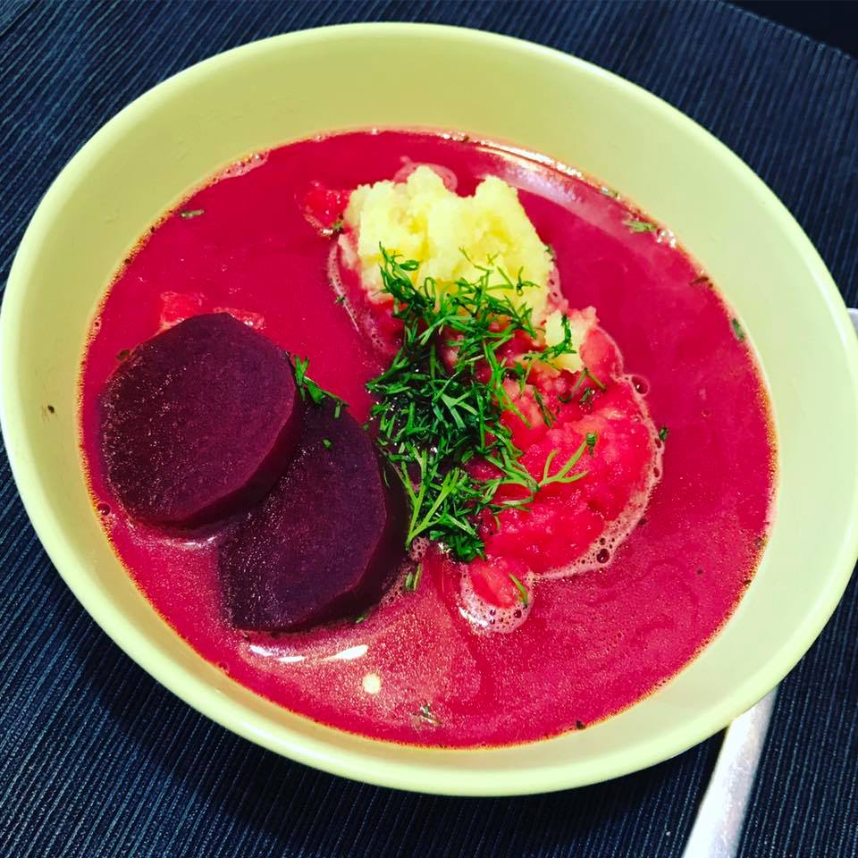 BARSZCZ CZERWONY ZABIELANY