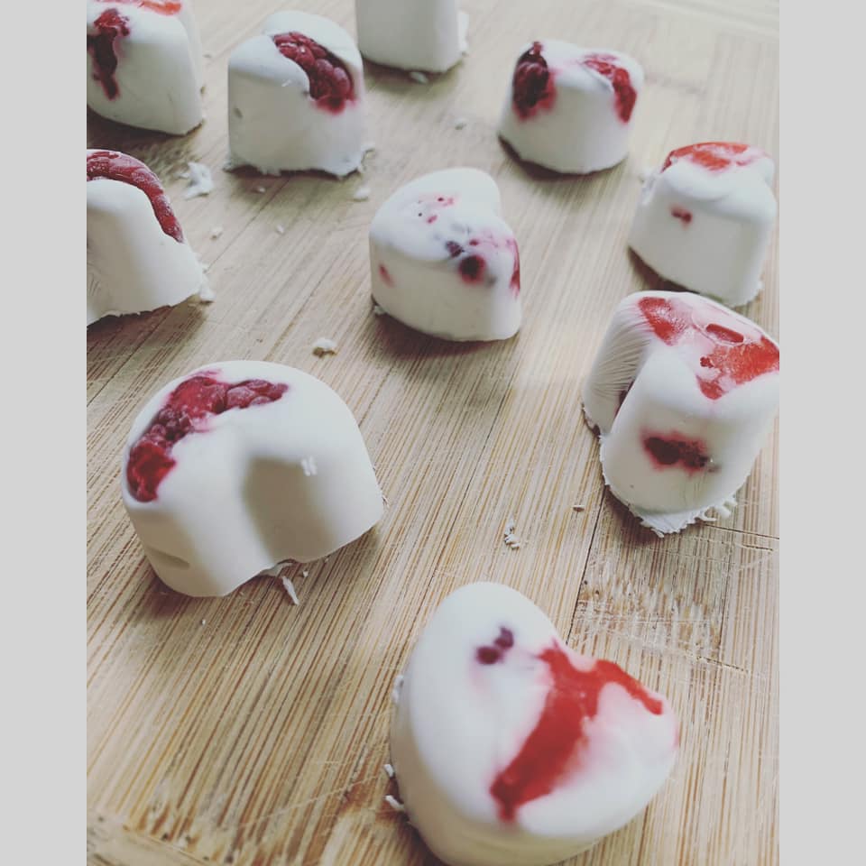 WEGAŃSKIE CZEKOLADKI KOKOSOWE