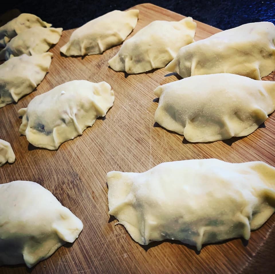 pierogi z wędzonką i serem