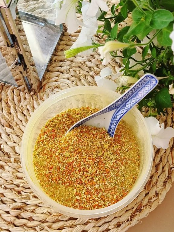 PRZYPRAWA UNIWERSALNA – VEGETA DOMOWA