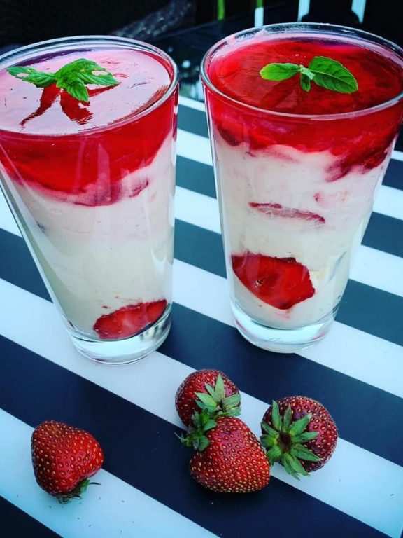 SERNIK NA ZIMNO W FORMIE DESERU